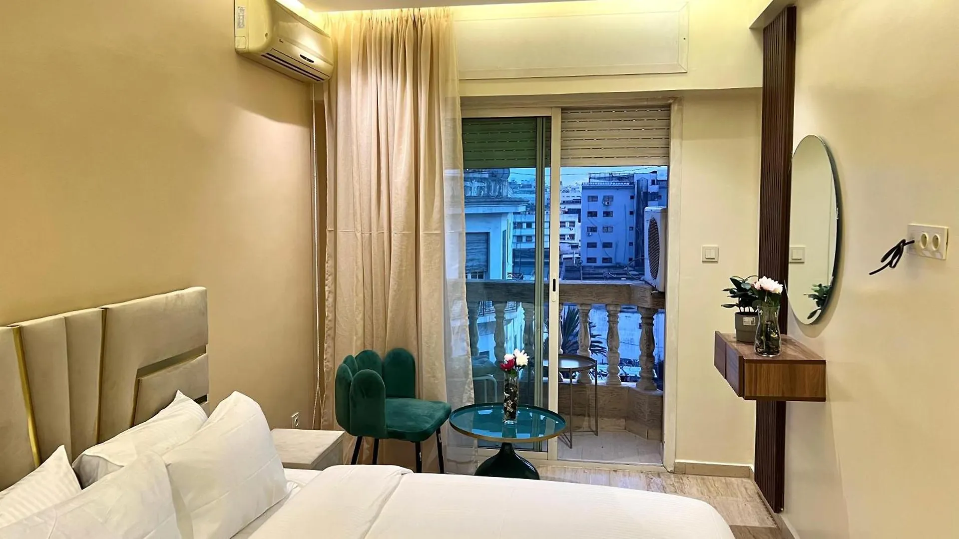Y48 Logement Confortable & Chic En Plein Coeur De Casablanca 0*,  Marrocos